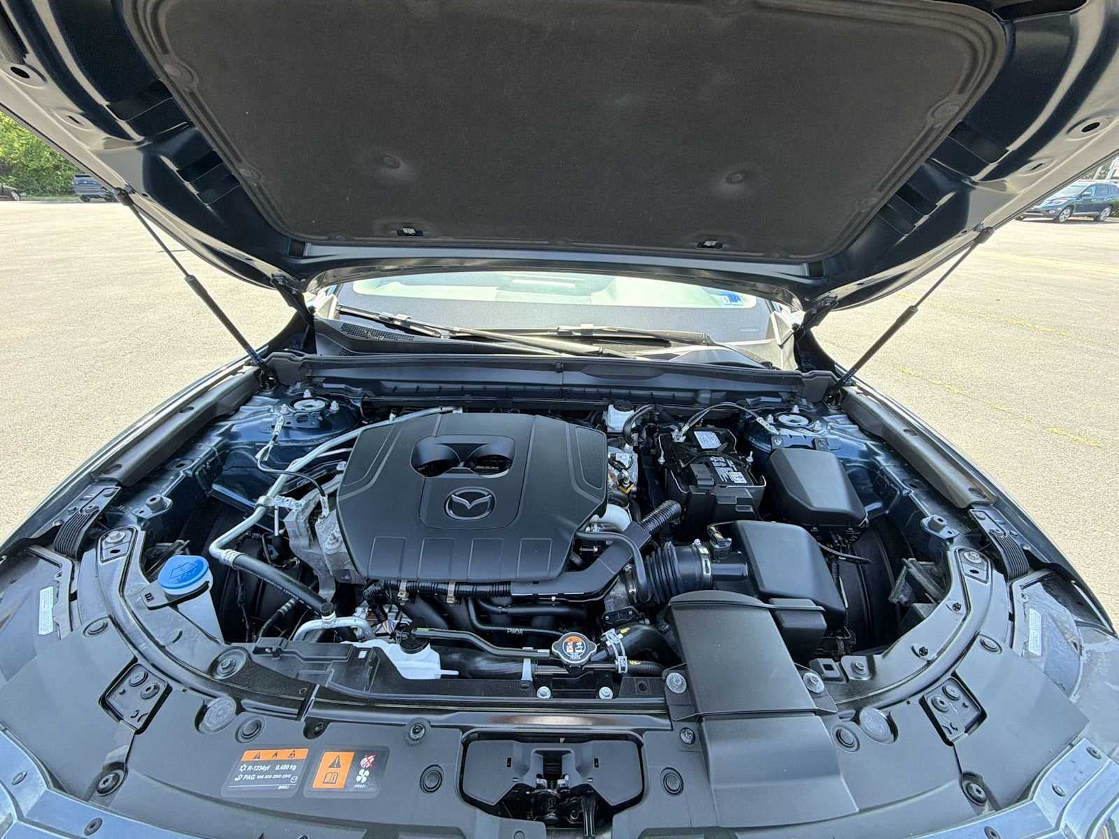 2025 Mazda Mazda CX-50 2.5 S Preferred Package