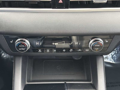 2024 Mitsubishi Outlander Plug-In Hybrid SE