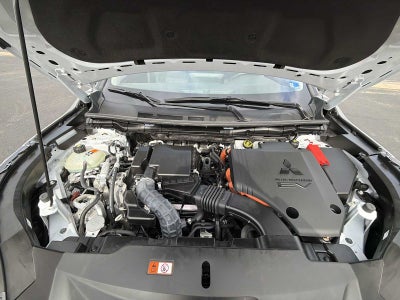 2024 Mitsubishi Outlander Plug-In Hybrid SE