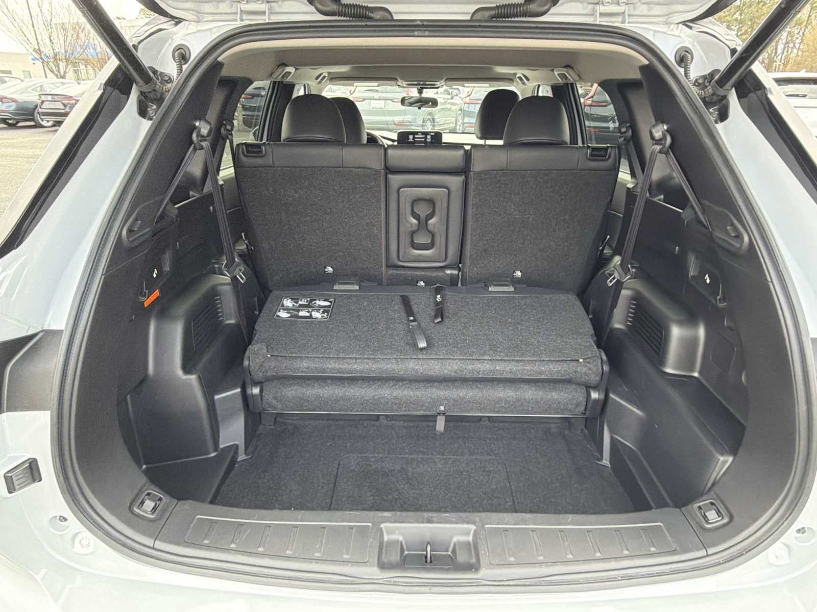 2024 Mitsubishi Outlander Plug-In Hybrid SE