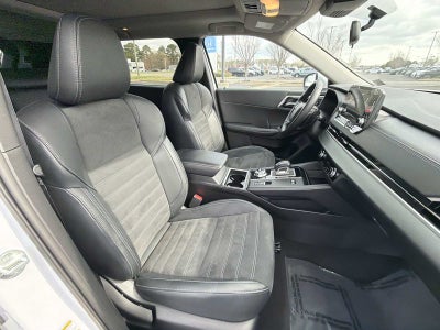 2024 Mitsubishi Outlander Plug-In Hybrid SE