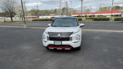 2024 Mitsubishi Outlander Plug-In Hybrid SE