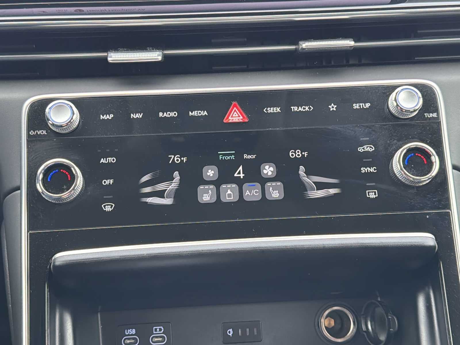 2025 Genesis GV80 2.5T Standard