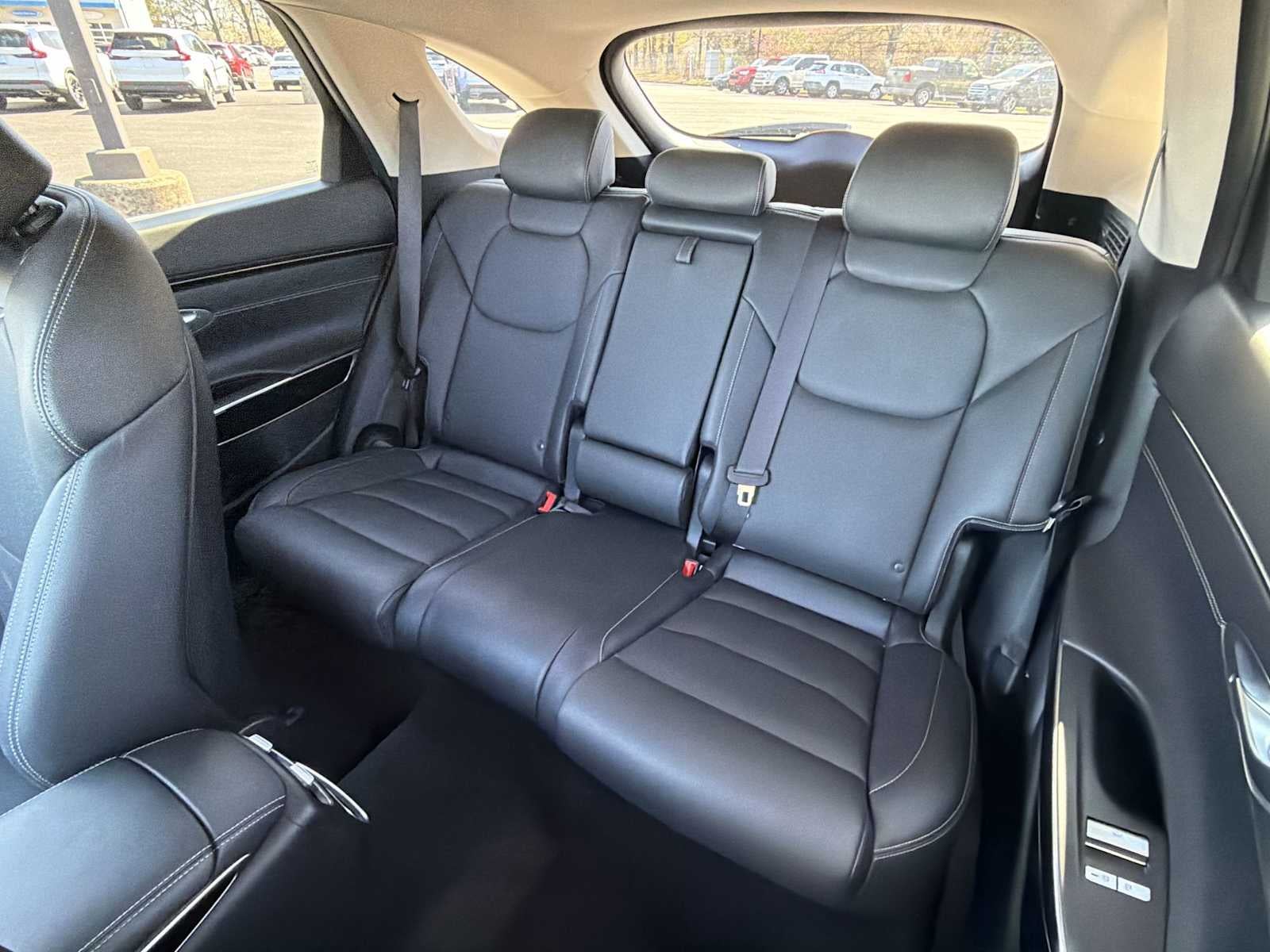 2025 Genesis GV70 2.5T