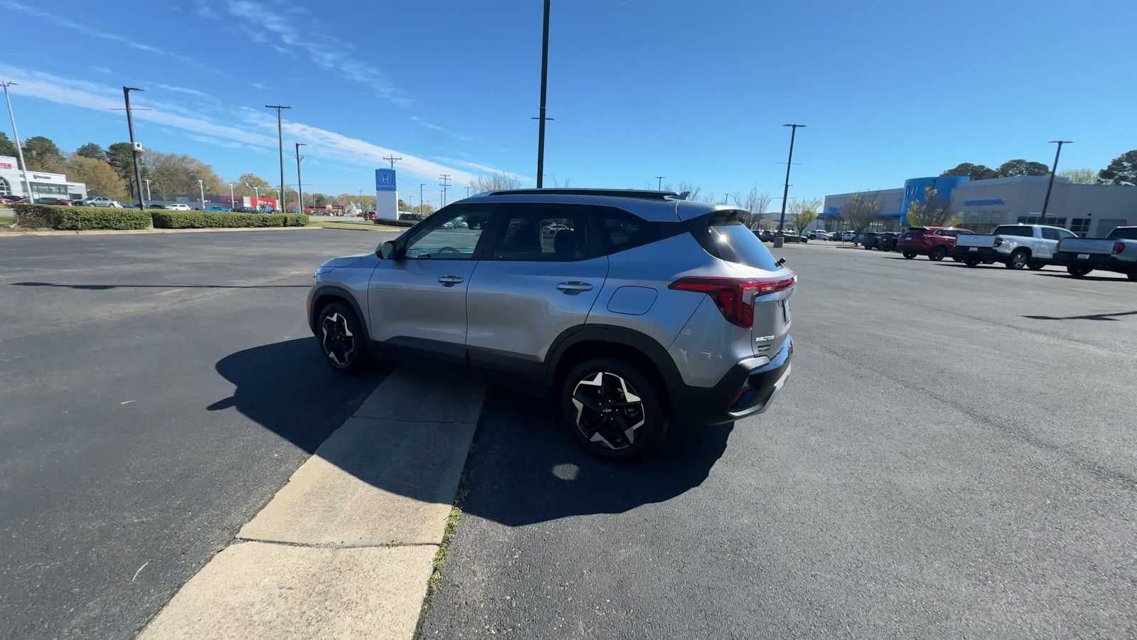 2025 Kia Seltos S