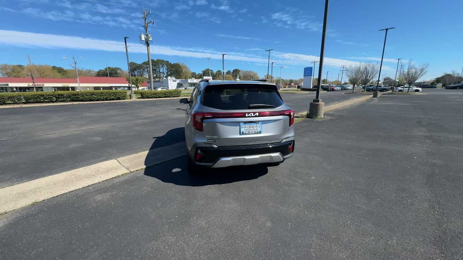 2025 Kia Seltos S