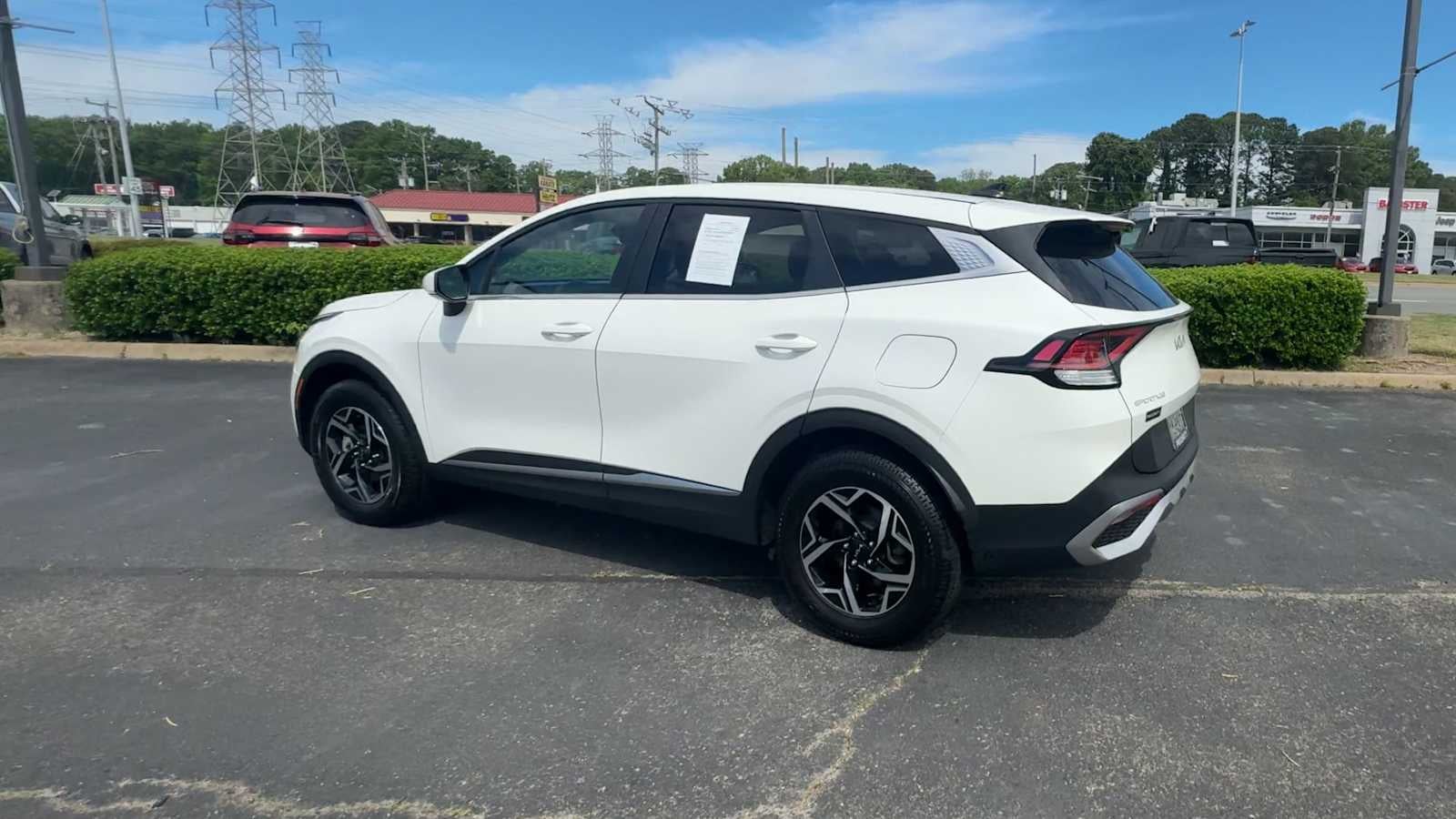 2024 Kia Sportage LX