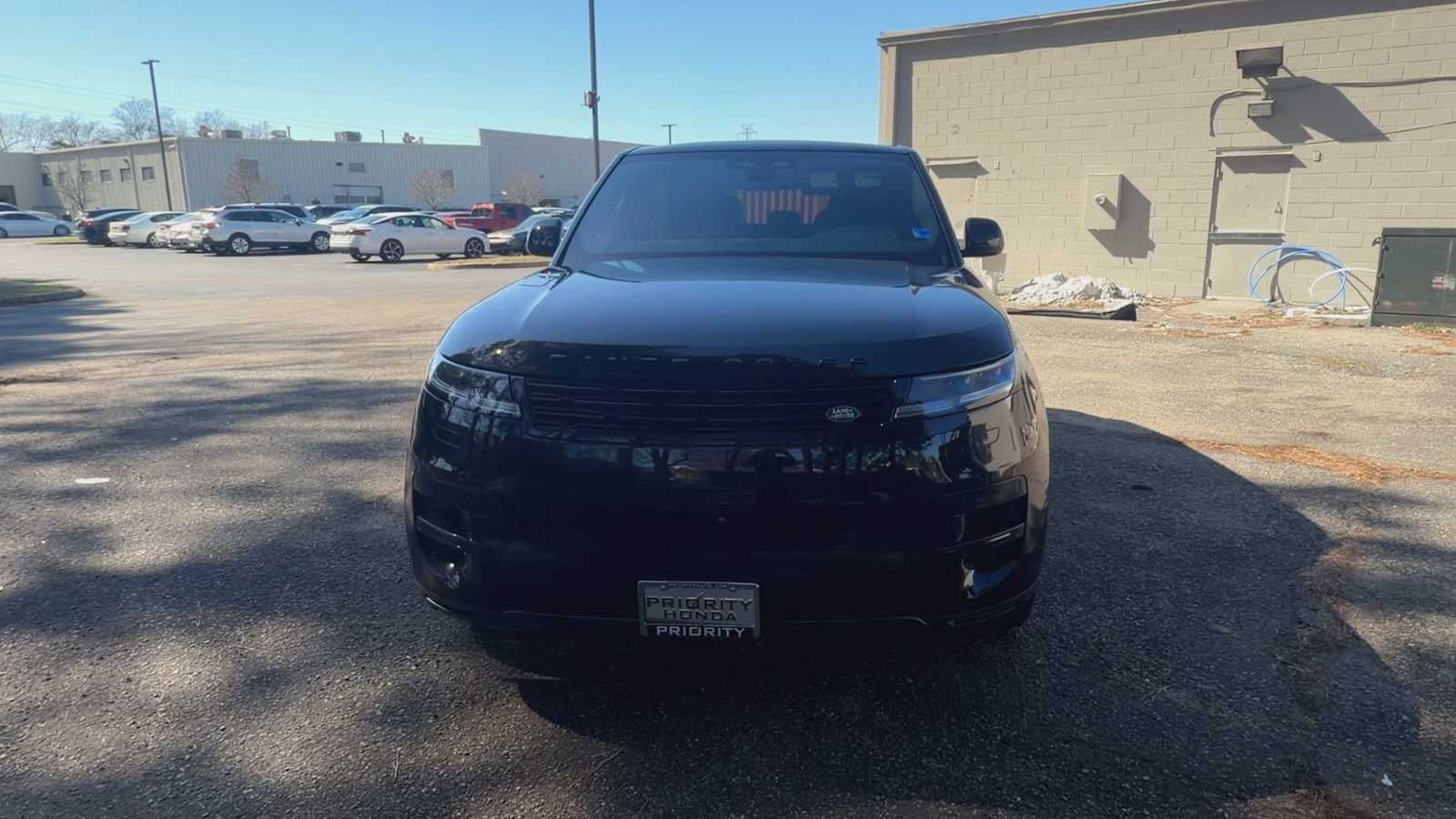 2025 Land Rover Range Rover Sport SE