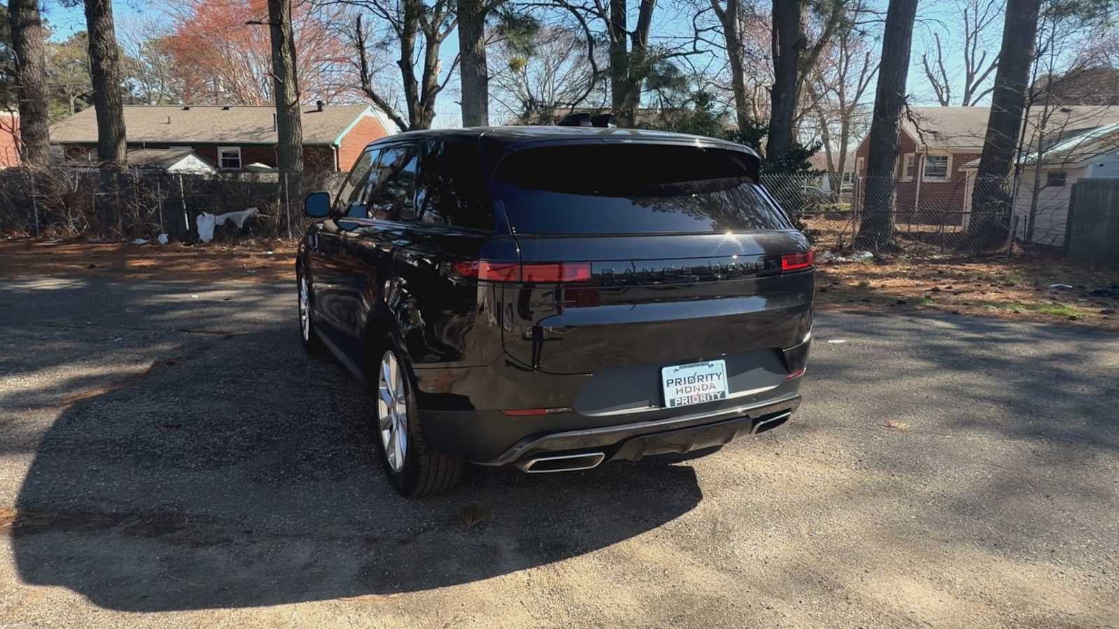 2025 Land Rover Range Rover Sport SE